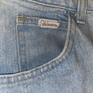 90s Vintage Wrangler Mom Jeans - Light Blue